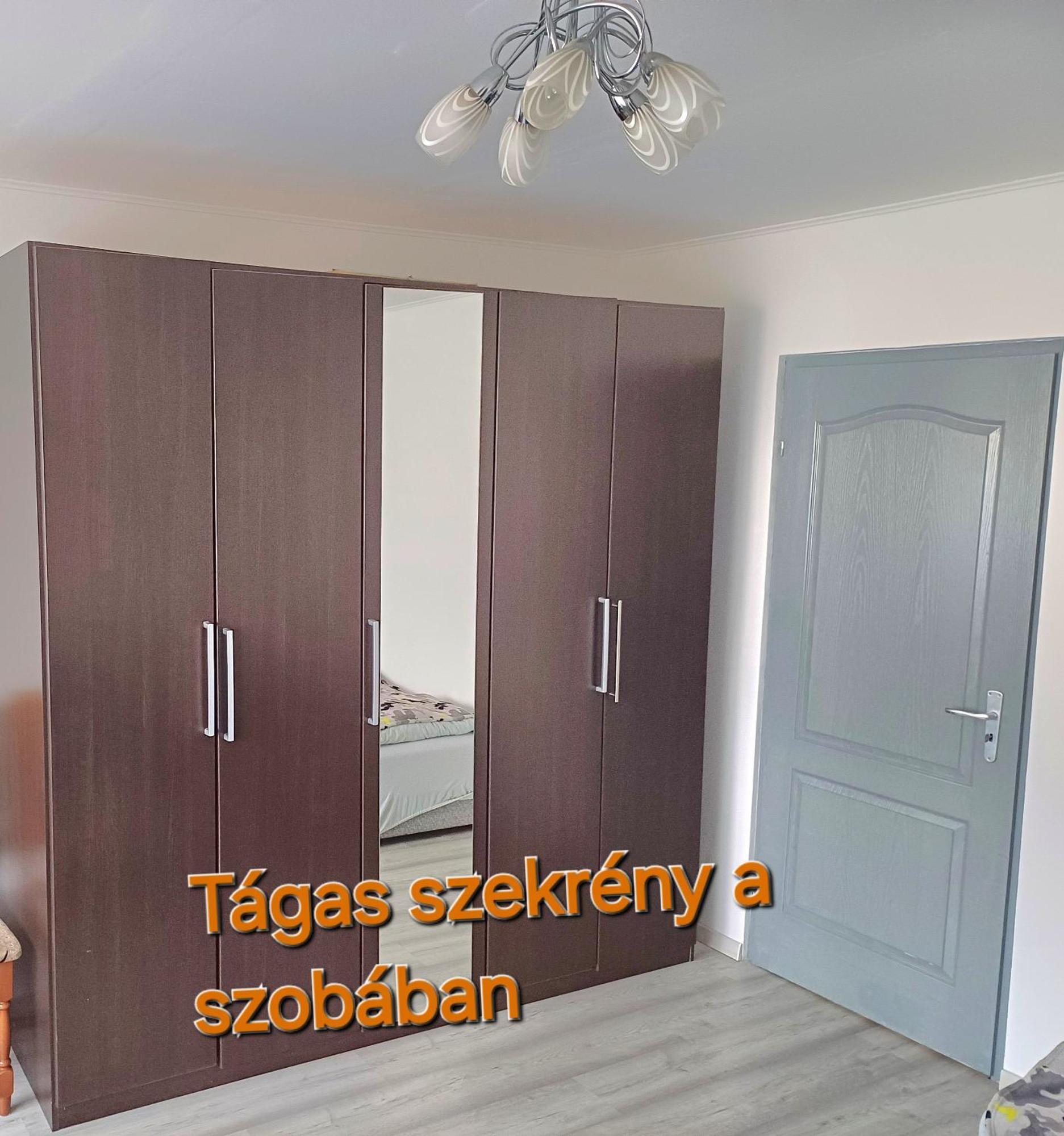Kiss-Szollosi Vendeghaz Дебрецен Екстер'єр фото